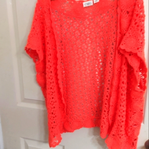 ORANGE CROCHETED VEST - Picture 1 of 3